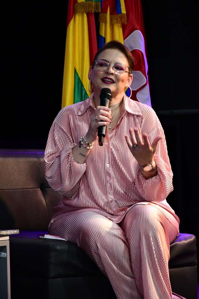 27115b39-9eed-449d-8e5f-71880fb2e44b